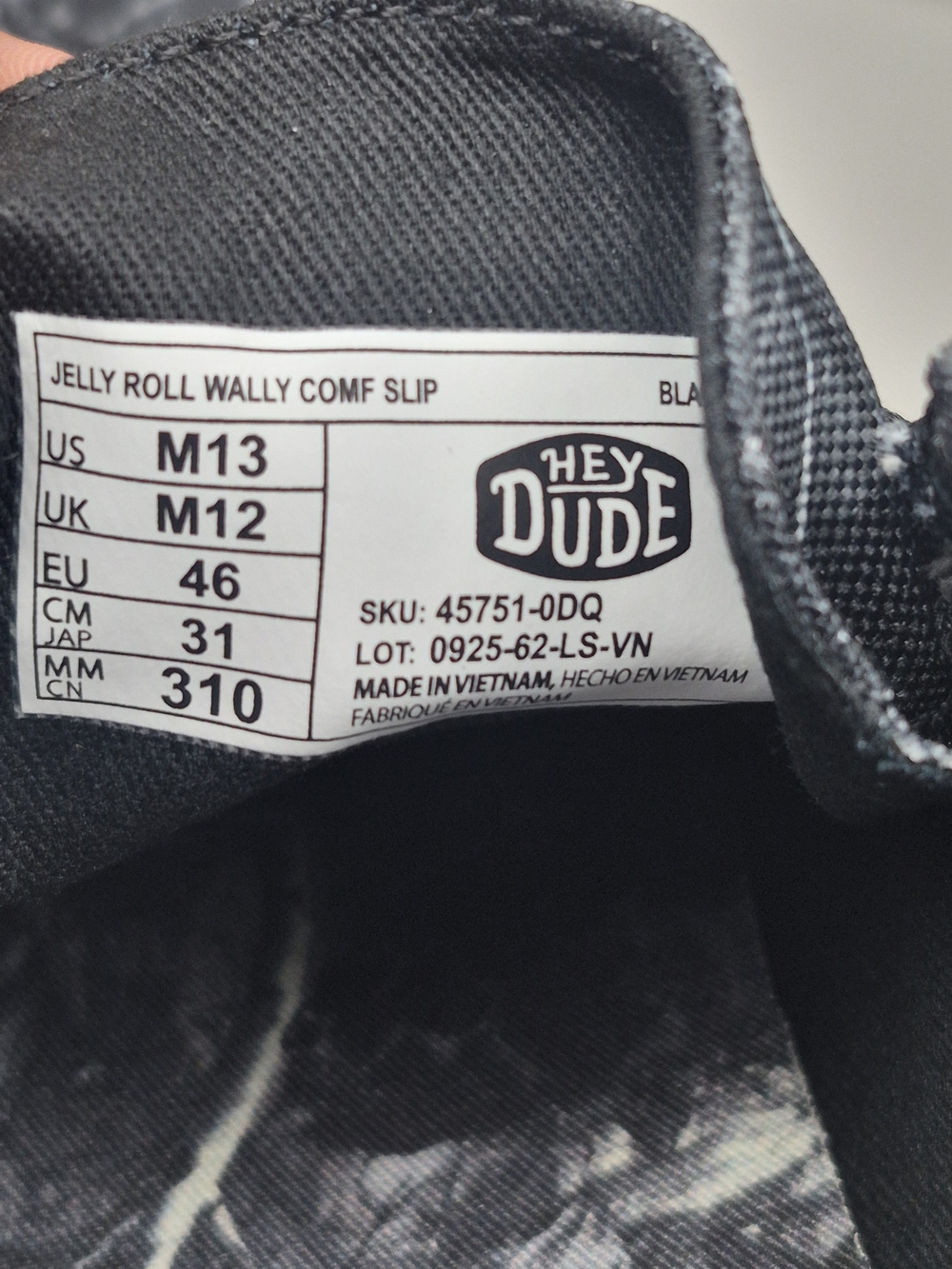 Hey Dude Jelly Roll Wally Comf Slip Limited Edition Black Camo Mens 13US Loafers - Picture 6 of 9